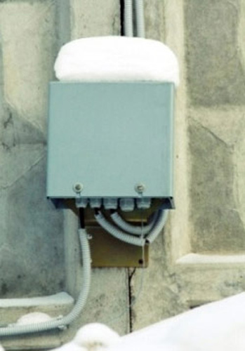 Емкостное периметровое средство обнаружения Радиан-16