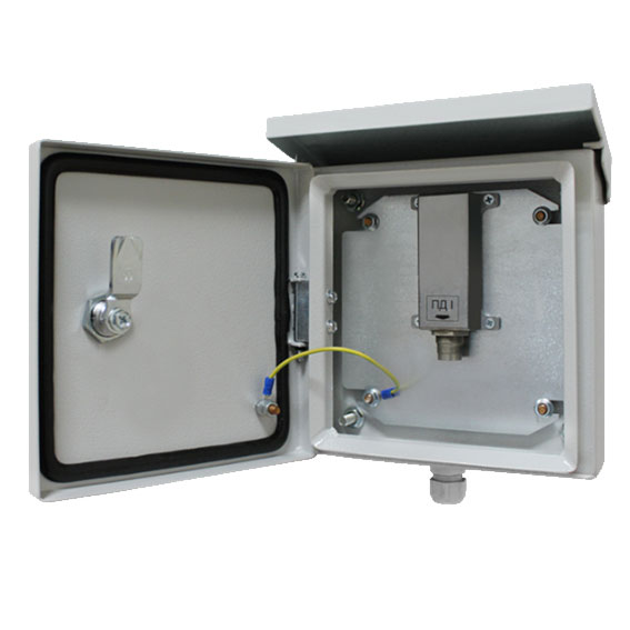 Периметровое радиоволновое средство обнаружения Трезор-R 02, двухканальный