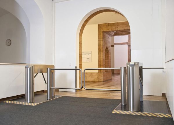 Автоматическая калитка dormakaba Charon HSD-E01