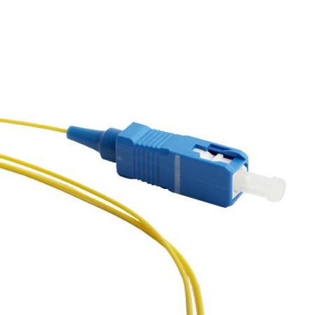 Пигтейл одномодовый Hyperline FPT-B9-9-SC/UR-1M-LSZH-YL