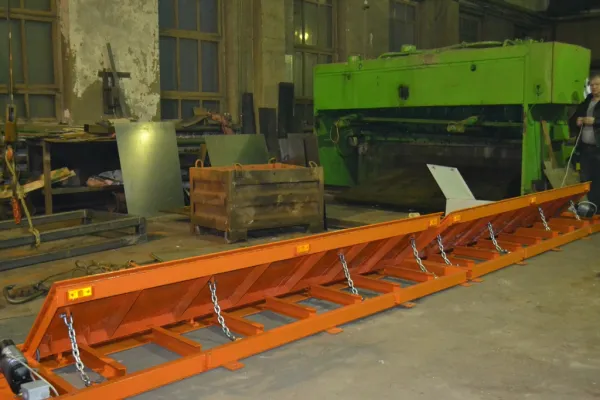 Дорожный блокиратор Silar ПЗП 3000ЭМЗ с боковым приводом, электромеханический заглубляемый Дорожный блокиратор Silar ПЗП 3000ЭМЗ с боковым приводом, электромеханический заглубляемый