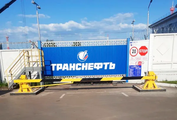 Противотаранный шлагбаум ПШГ-СБ 5000 горизонтальный, электромеханический, 20 тонн