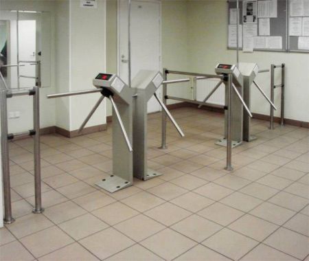 Турникет-трипод PERCo-TTR-04.1R из окрашенной стали, светло-бежевый (с планками)