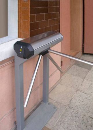 Электронная проходная PERCo-KT02.9 с активированным ПО PERCo-SP13 с планками Антипаника