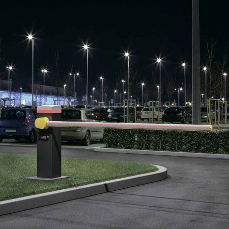 Шлагбаум автоматический Came GARD PX 4 KIT со стрелой 4050 м