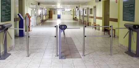 Электронная проходная PERCo-KT02.9 с активированным ПО PERCo-SP13 Электронная проходная PERCo-KT02.9 с активированным ПО PERCo-SP13