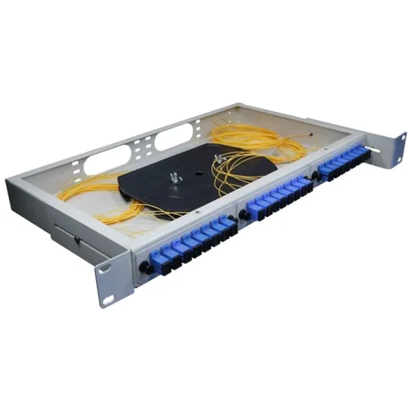 Оптический кросс TWIST CROSSO-24SC-U на 24 порта SC UPC, стоечный, в сборе