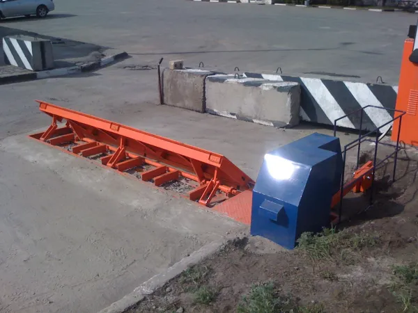 Дорожный блокиратор Silar ПЗП 3000ЭМЗ с центральным приводом, электромеханический заглубляемый Дорожный блокиратор Silar ПЗП 3000ЭМЗ с центральным приводом, электромеханический заглубляемый