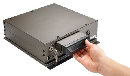 Сетевой 16-канальный мобильный IP-видеорегистратор IDIS DR-6316PSM для транспорта