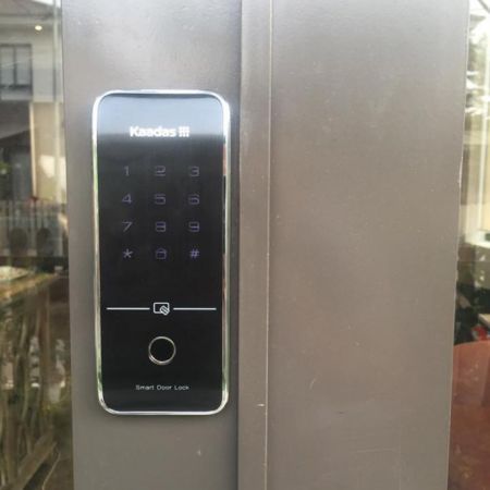 Электронный биометрический замок Kaadas R6-5 Black, накладной, без ручки