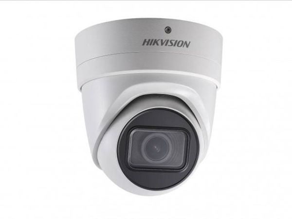 Антивандальная IP-видеокамера 8Мп HikVision DS-2CD2H83G0-IZS