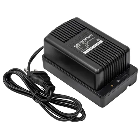 Источник стабилизированного питания AccordTec AT-12/50 Источник стабилизированного питания AccordTec AT-12/50