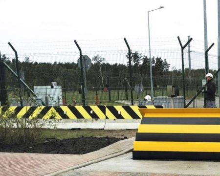 Блокиратор дорожный гидравлический RRB 900 SHALLOW (RRB-40P90-2p-SHLW) с двумя гидроцилиндрами, длина 4000 мм Блокиратор дорожный гидравлический RRB 900 SHALLOW (RRB-40P90-2p-SHLW) с двумя гидроцилиндрами, длина 4000 мм