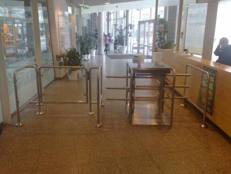 Двухпроходный роторный двухлопастной полуростовой турникет Gotschlich Vario 1100 D-180 (6VAR11D2A)