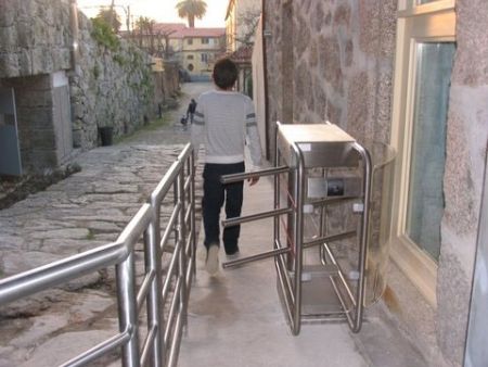 Роторный двухлопастной полуростовой турникет Gotschlich Vario 1100 E-180 (6VAR11E2A)