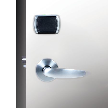 Электронный замок dormakaba Saflok Quantum IV (QF1-12XC0G0RJN000A-SC) Электронный замок dormakaba Saflok Quantum IV (QF1-12XC0G0RJN000A-SC)