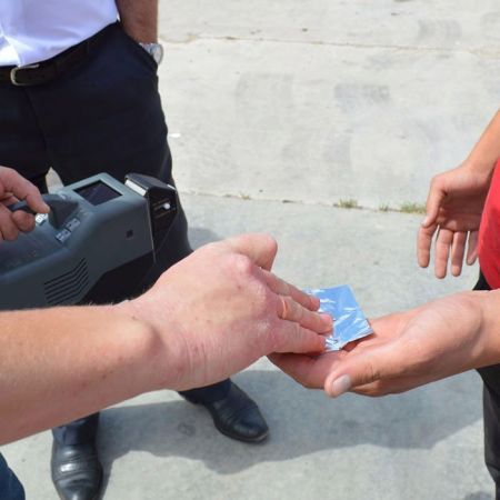 Портативный ионно-дрейфовый детектор Кербер