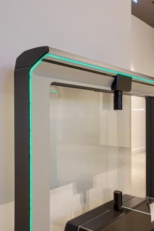 Распашной двухпроходной турникет Magnetic mWing с закаленными створками 600 мм