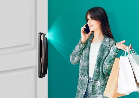 Электронный замок биометрический Philips DDL702-8HWS Face ID с распознаванием лиц