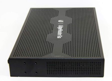Маршрутизатор Ubiquiti EdgeRouter 6P