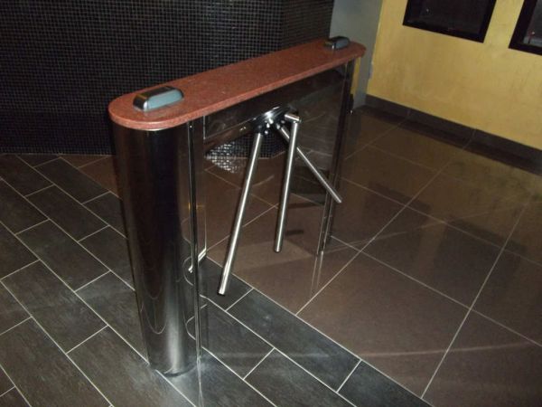 Турникет-трипод тумбовый Ростов-Дон РД ТТ10М1-Н из нержавеющей стали (без планок)